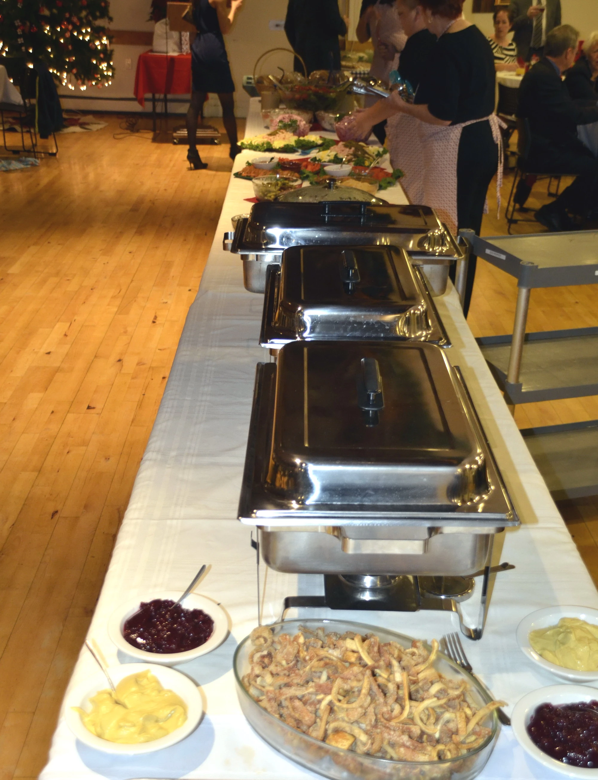 Buffet Almost Ready 935 kb.jpg